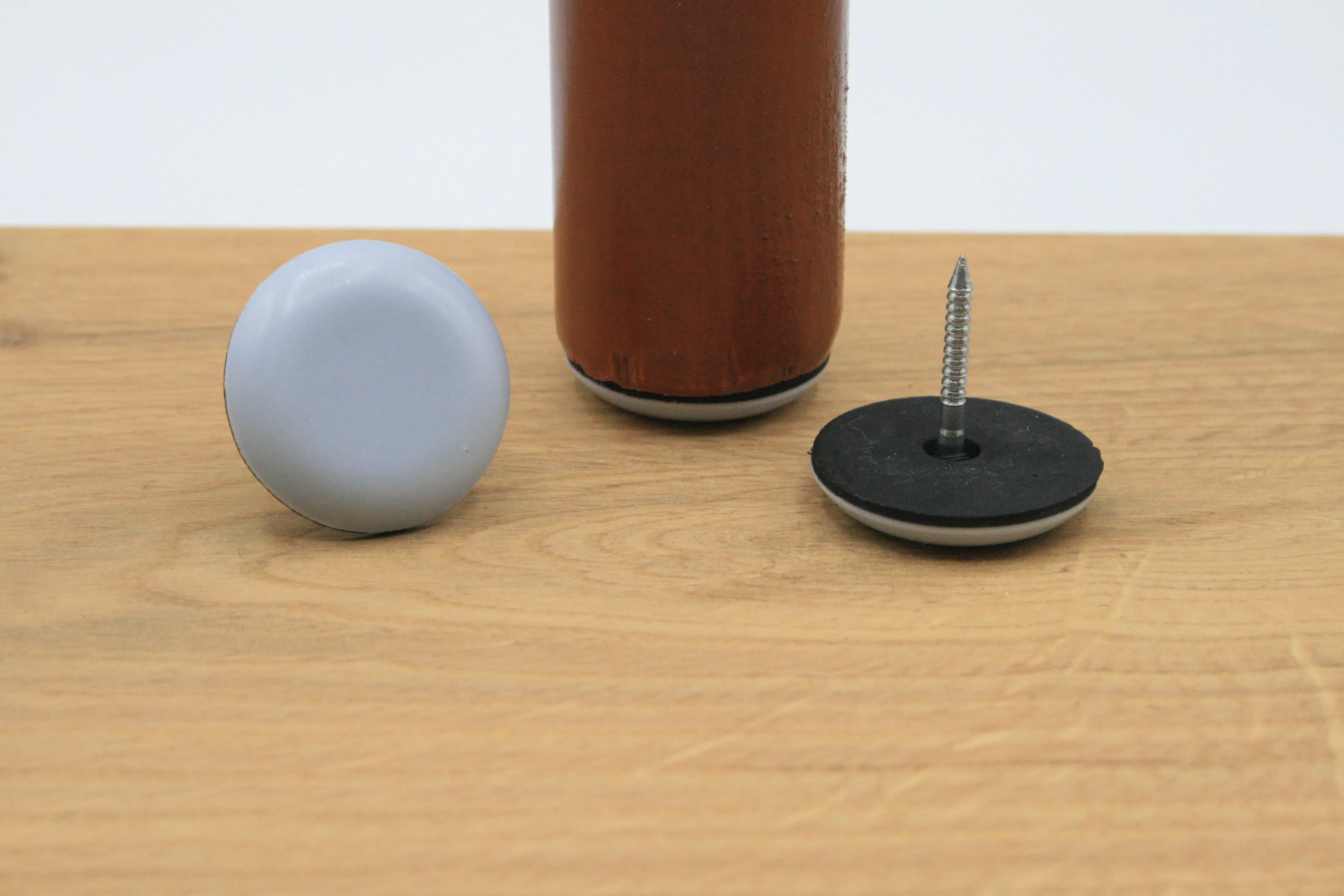 Teflon glijder met nagelspijker